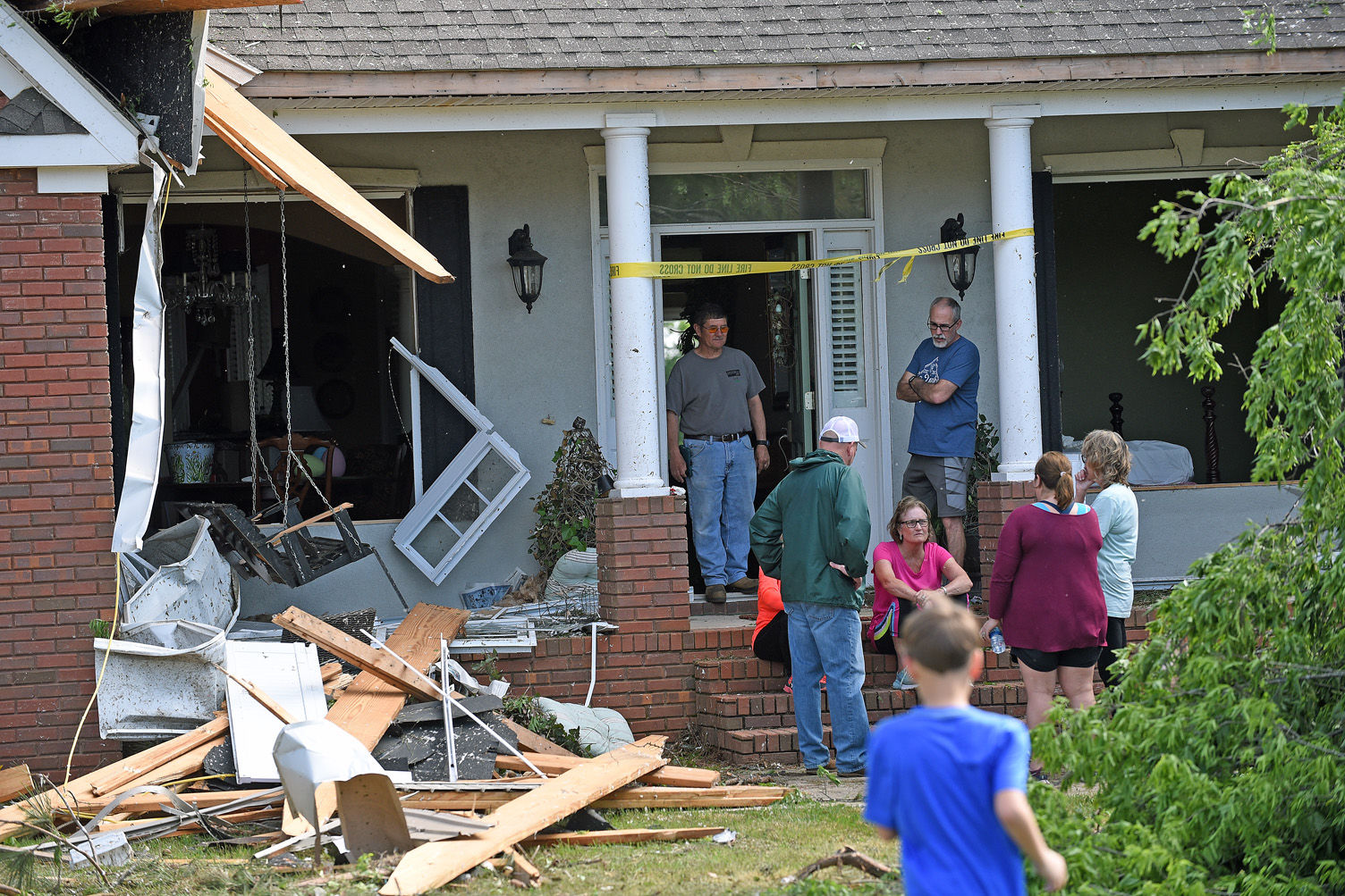 Tornado damages Eufaula